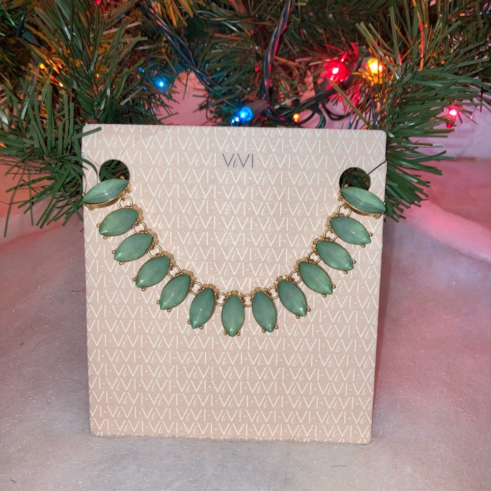 ViVi Fashion Necklace
